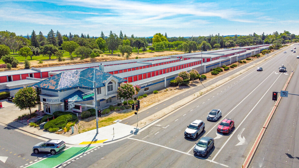 Primary Photo Of 998 Washington Blvd, Roseville Self Storage For Sale