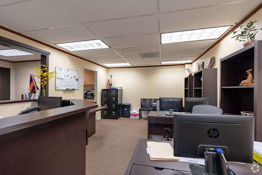 More Photos Of 750 Fairmont Ave, Glendale Loft Creative Space For Lease