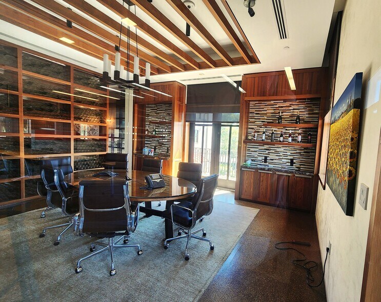 More Photos Of 645 Devlin Rd, Napa Warehouse For Sale