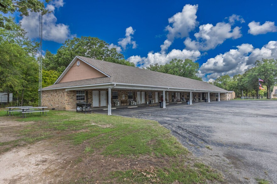 More Photos Of 9530 W FM 515, Alba Specialty For Sale