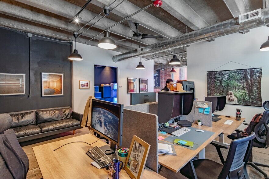 More Photos Of 2400 Curtis St, Denver Loft Creative Space For Lease