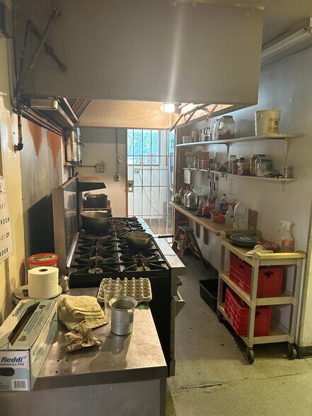 More Photos Of 25903 OR-126 Hwy, Veneta Restaurant For Sale