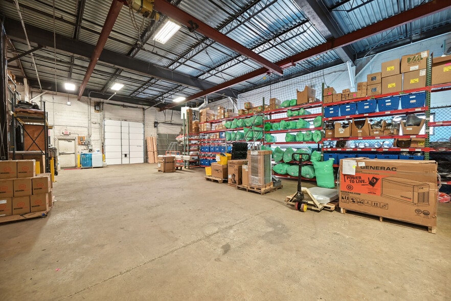 More Photos Of 11 Cotters Ln, East Brunswick Warehouse For Sale