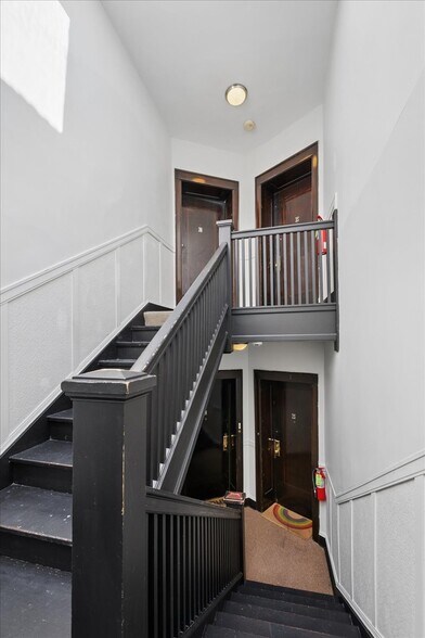 More Photos Of 4530 King Dr, Chicago Apartments For Sale