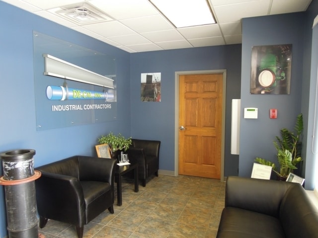 More Photos Of 1062 Ohio Works Dr, Youngstown Distribution For Sale