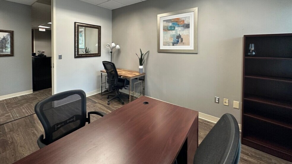 More Photos Of 250 International Pky, Lake Mary Office For Lease