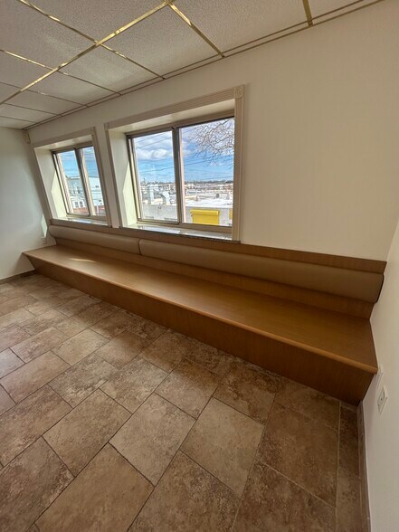 More Photos Of 2040 129th St, College Point Warehouse For Lease