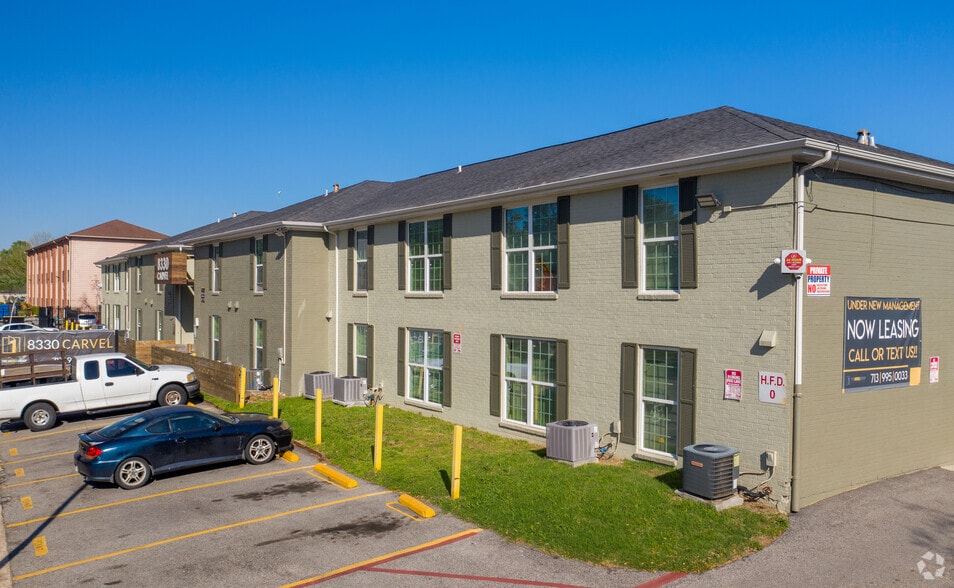 More Photos Of 8330 Carvel Ln, Houston Apartments For Sale