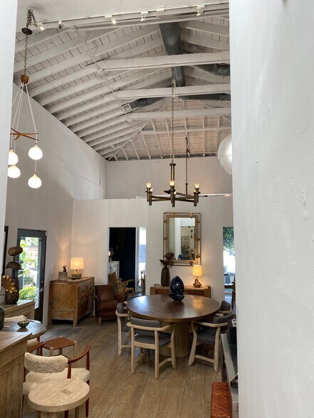 More Photos Of 744 N La Cienega Blvd, Los Angeles Storefront Retail Office For Lease