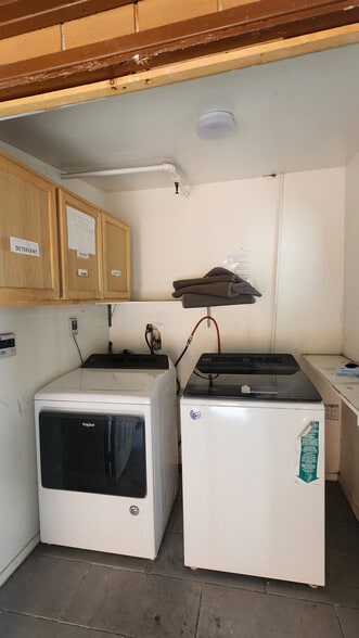 More Photos Of 11905 Riverside Dr, Valley Village Assisted Living For Sale