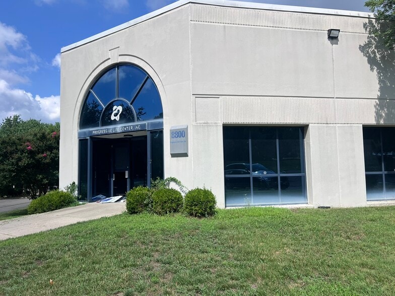 Primary Photo Of 8800-8816 Jericho City Dr, Landover Flex For Lease