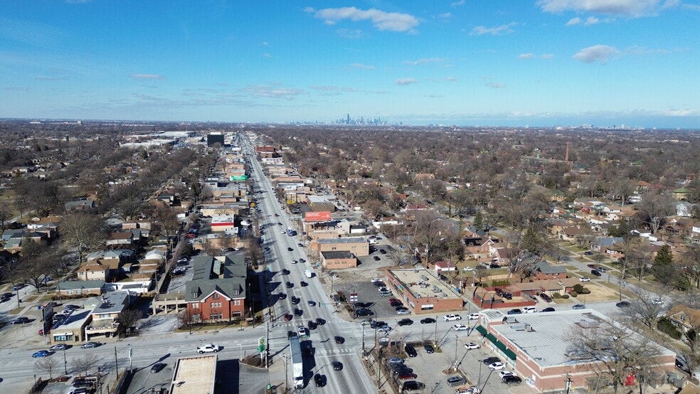More Photos Of 10237 S Western Ave, Chicago Office For Lease