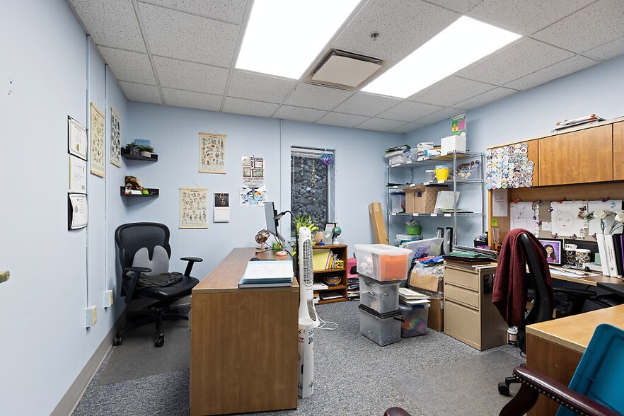 More Photos Of 219 Capitol St, Augusta Office For Lease