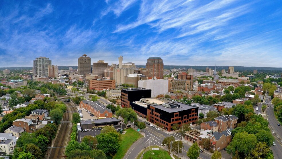 More Photos Of 1 Audubon St, New Haven Office For Lease