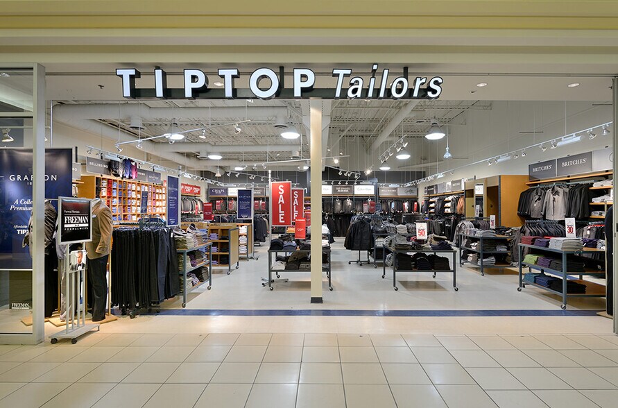 More Photos Of 6359 50 Av, Red Deer General Retail For Lease