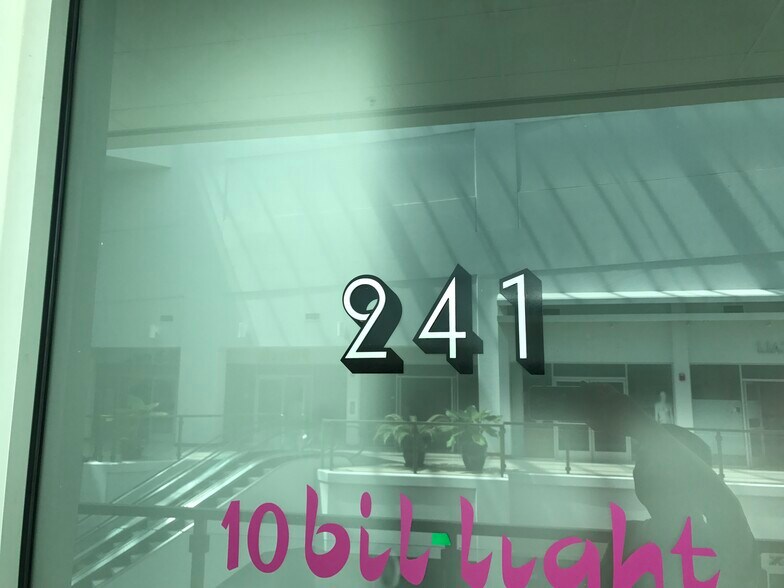 More Photos Of 1458 S San Pedro St, Los Angeles Unknown For Sale