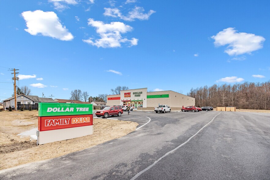 More Photos Of 224 Main St, Lobelville Freestanding For Sale