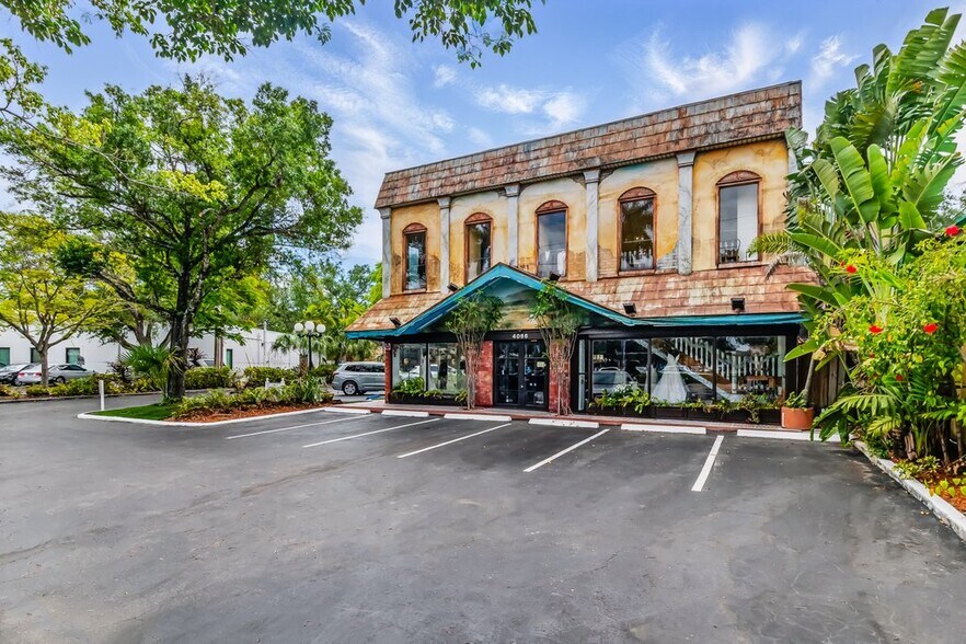 More Photos Of 4066 Broward Blvd, Fort Lauderdale Storefront Retail Office For Sale