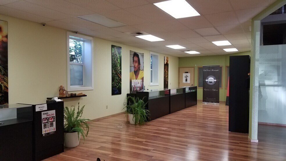 More Photos Of 17869 WA-536, Mount Vernon Office For Lease