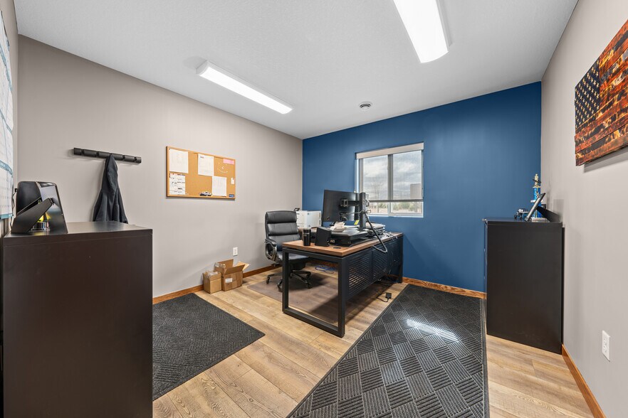 More Photos Of 6202 402nd St, North Branch Manufacturing For Sale