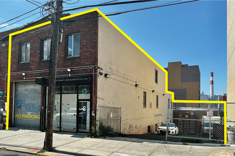 Primary Photo Of 3836 Crescent St, Long Island City Warehouse For Sale