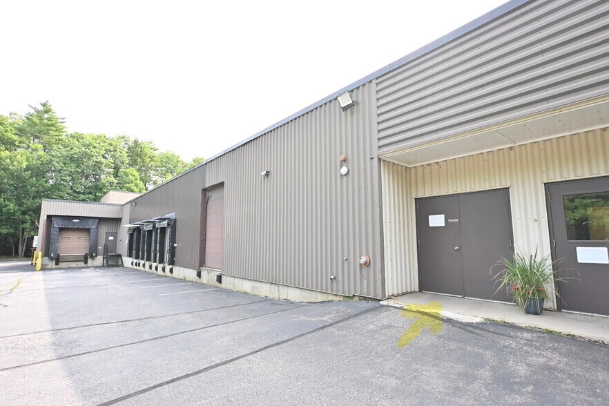 More Photos Of 200 Tilton Rd, Northfield Distribution For Lease