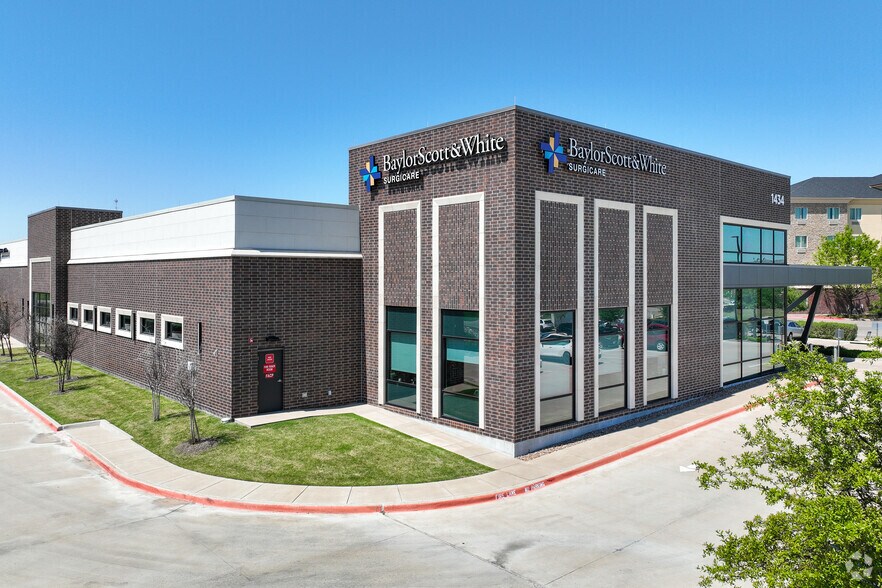 More Photos Of 1434 W Highway 287 Byp, Waxahachie Medical For Lease