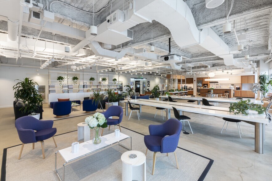 More Photos Of 901 N Glebe Rd, Arlington Coworking Space