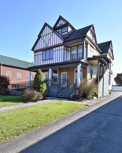 Primary Photo Of 281 Main St, Greenville Office For Sale