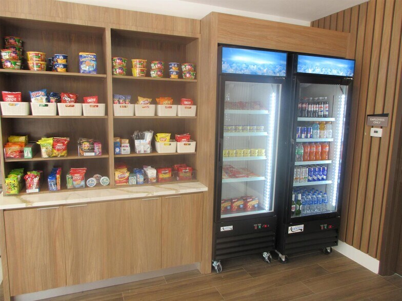 More Photos Of 14402 Old Chocolate Bayou Rd, Houston Hotel For Sale