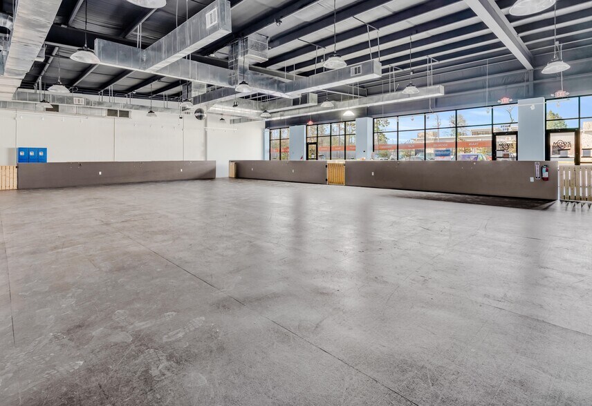 More Photos Of 26131 Kuykendahl Rd, Tomball Storefront For Lease