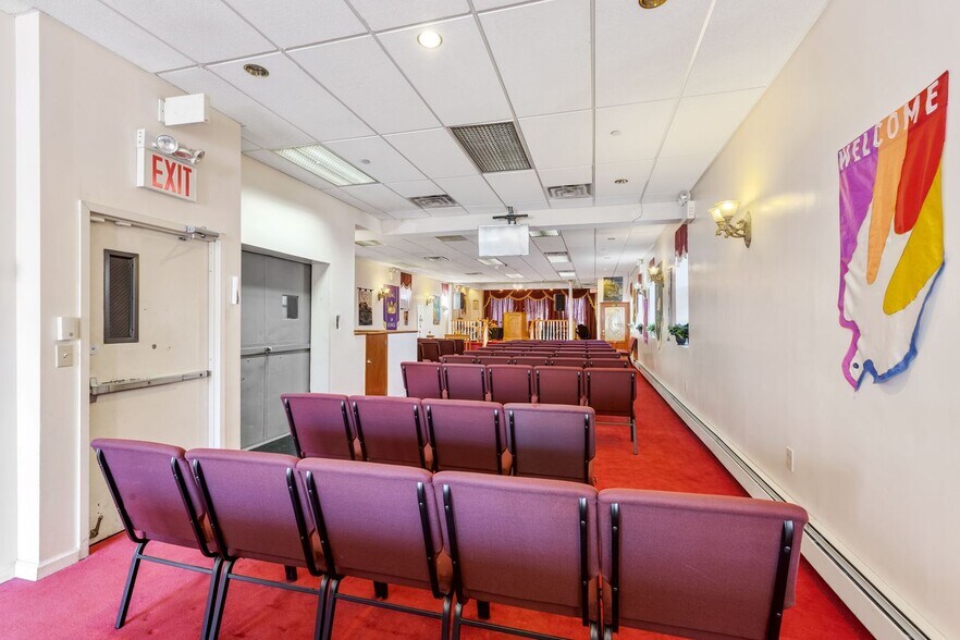 More Photos Of , Brooklyn Unknown For Sale