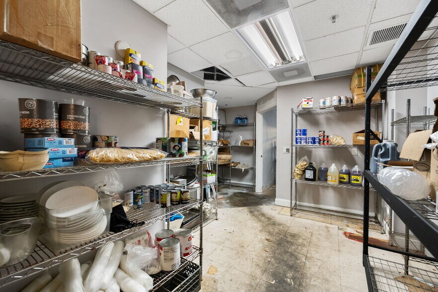 More Photos Of 1103-1111 E Las Olas Blvd, Fort Lauderdale Freestanding For Lease