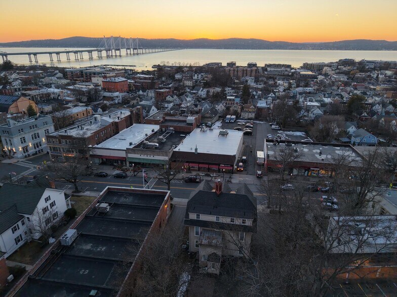 Primary Photo Of 54 N Broadway, Tarrytown Office For Lease