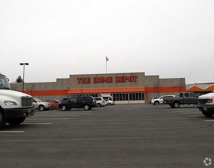 More Photos Of 100-400 Quality Dr, Hooksett Unknown For Lease