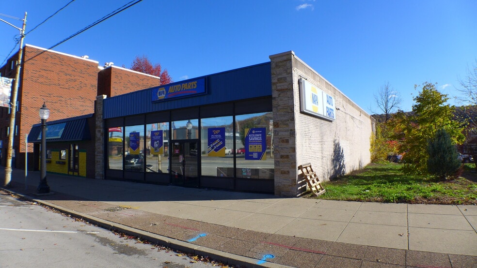 More Photos Of 1610 7th Ave, Beaver Falls Storefront For Sale