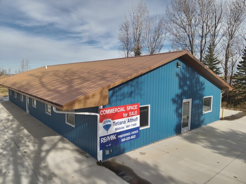 More Photos Of 14096 446th Ave, Waubay General Retail For Sale