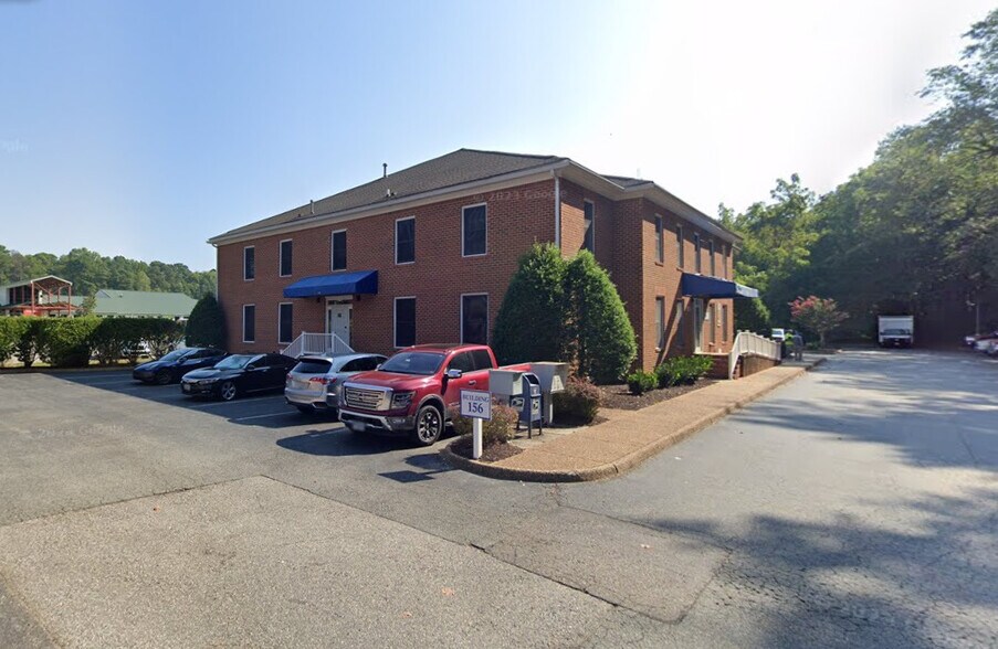 Primary Photo Of 156 Strawberry Plains Rd, Williamsburg Medical For Sale