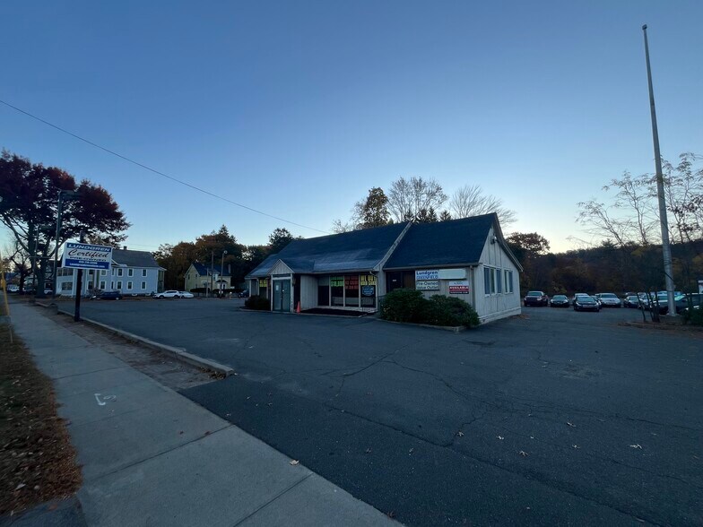 More Photos Of 377 Federal St, Greenfield Auto Dealership For Sale