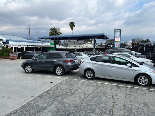 More Photos Of 10505 Victory Blvd, North Hollywood Auto Dealership For Lease