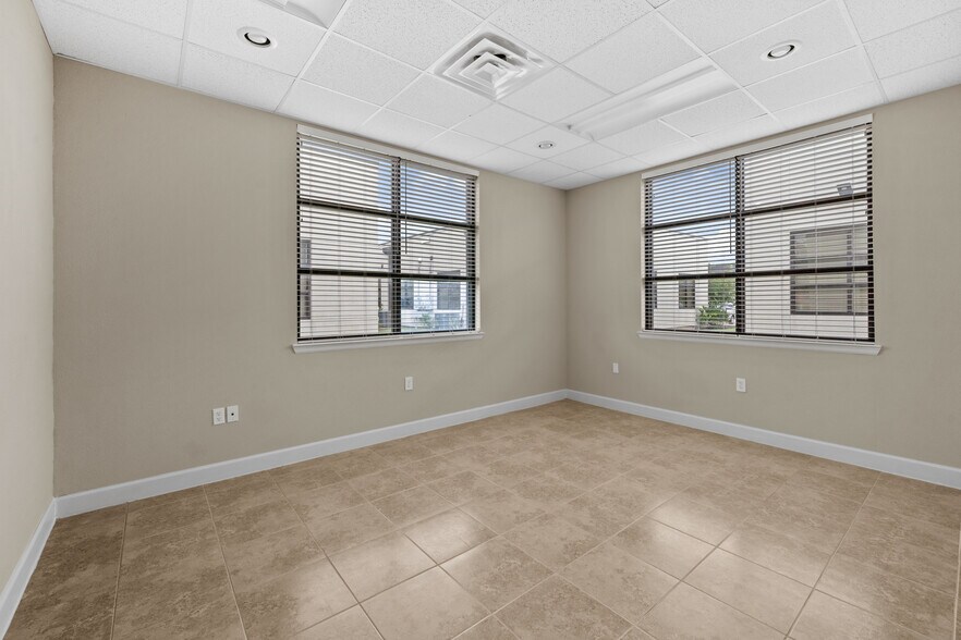 More Photos Of 8118 Fry Rd, Cypress Unknown For Lease