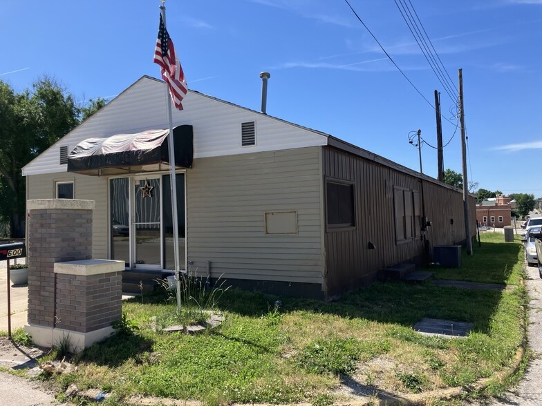 Primary Photo Of 600 Kentucky St, Quincy General Retail For Sale
