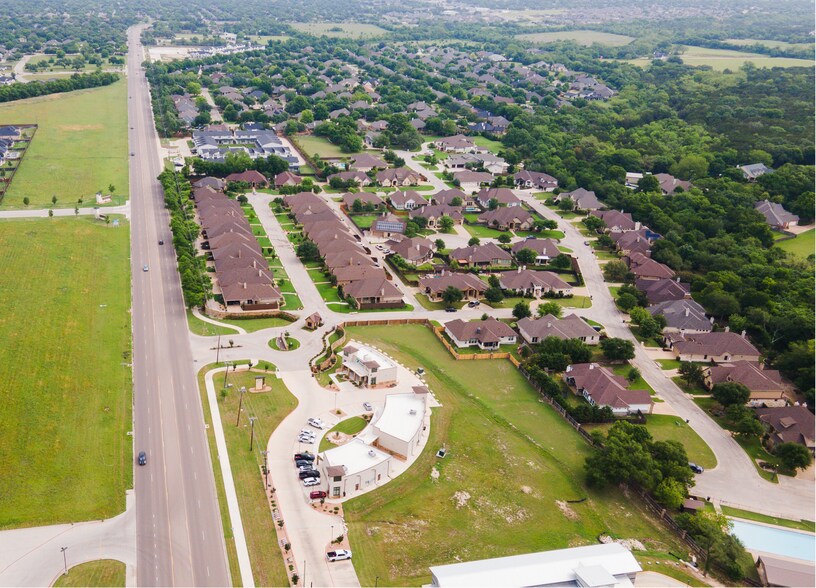 More Photos Of 2419 Palermo Pky, Temple Storefront For Sale