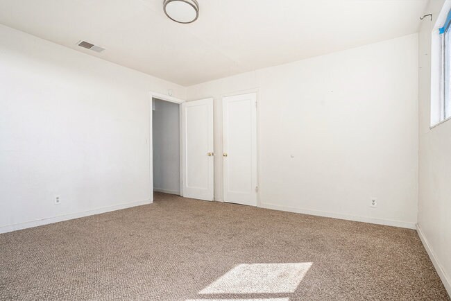 More Photos Of 457 Capistrano Dr, Oakland Specialty For Sale