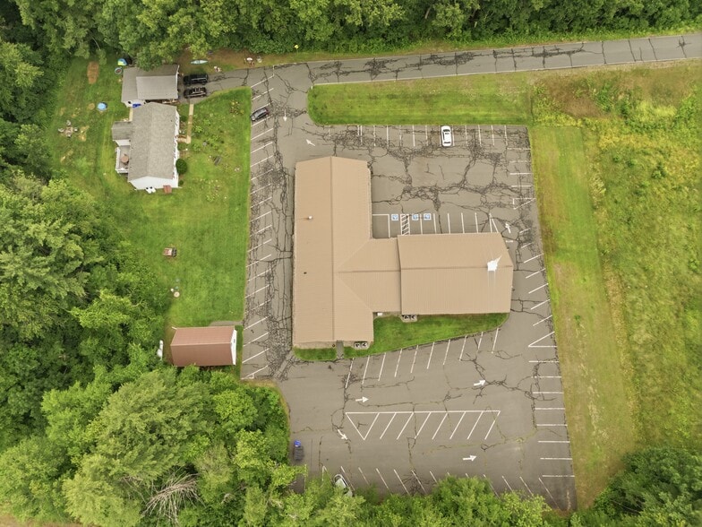 More Photos Of 331 Silver St, Greenfield Religious Facility For Sale