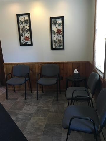 More Photos Of 307 Smith St, New London Office Residential For Sale