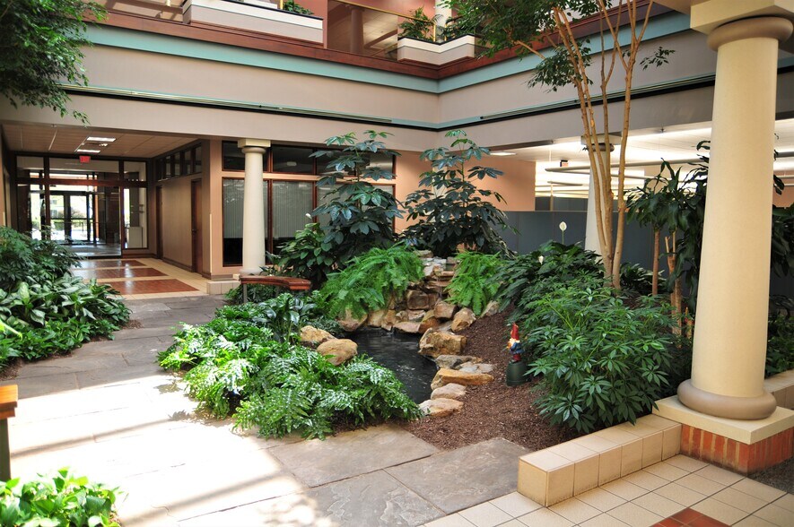 More Photos Of 5091 Louise Drive, Mechanicsburg Office For Lease
