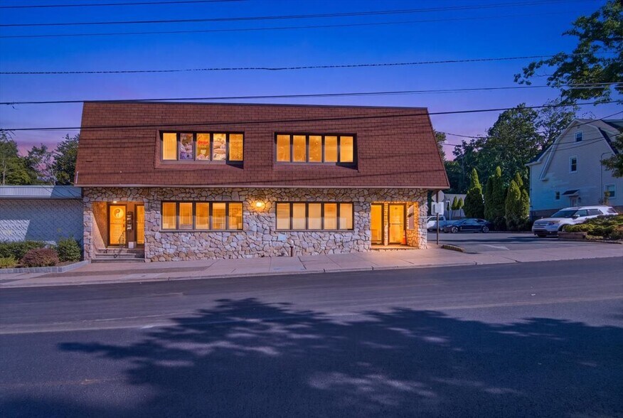 More Photos Of 383 Northfield Rd, West Orange Medical For Sale