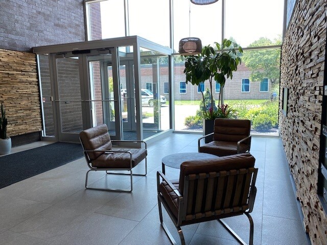 More Photos Of 107 Audubon Rd, Wakefield Office For Lease