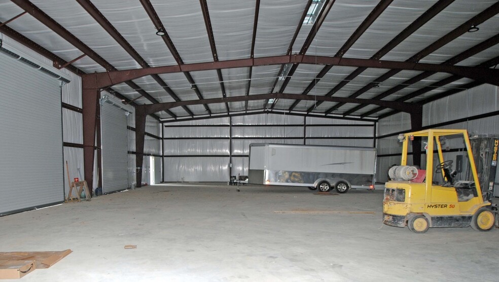 More Photos Of 16403 Old Louetta Rd, Spring Warehouse For Lease